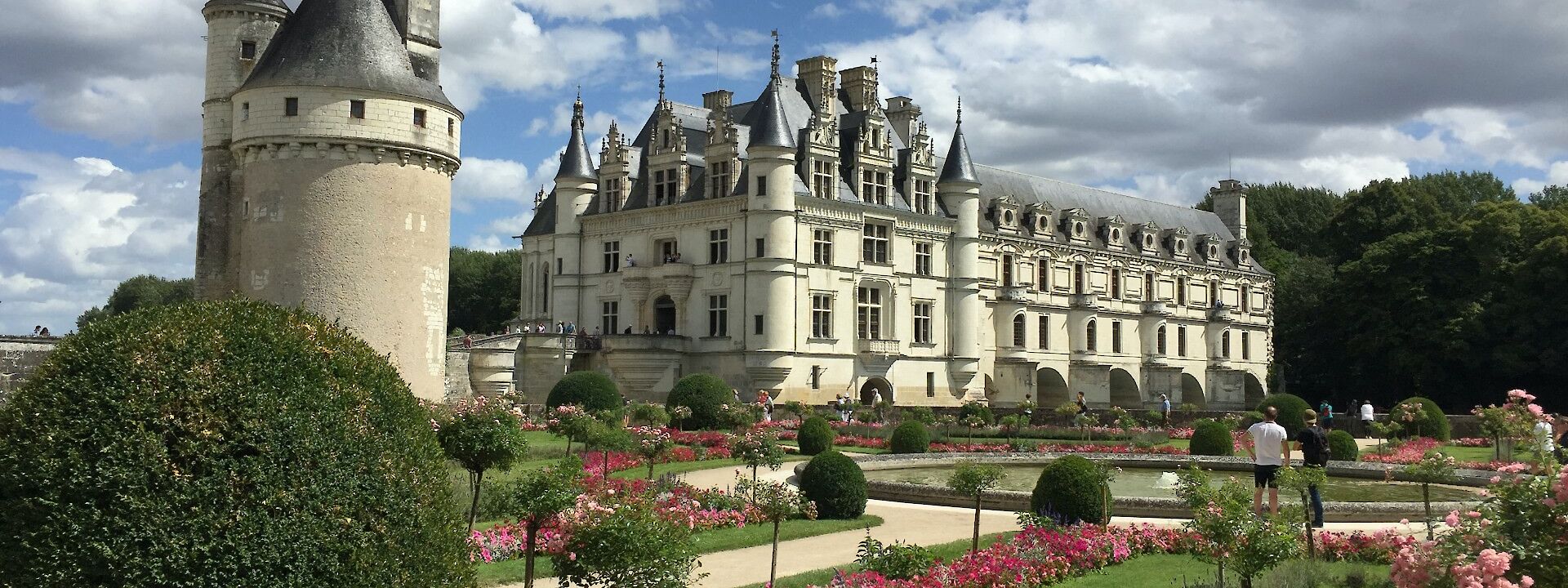 Chateau de Chenonceau, Loire Valley, France. Unsplash: Shaun Rainer