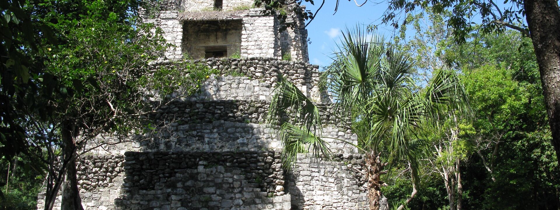 Ancient Matan temples, Muyil, Quintana Roo, Mexico. Flickr: Paul Comstock