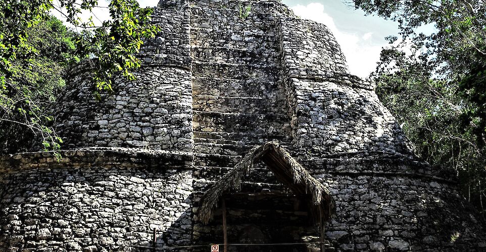 Mayan ruins, Coba, Quintana Roo. Unsplash: Laura La Brie