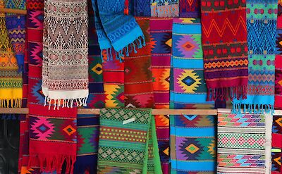 Textiles, Oaxaca. Unsplash: Ana Luisa Gamboa
