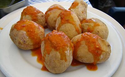 Canarian wrinkly potatoes, a traditional Canarian food, in Tenerife. CC:Fer.