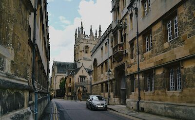 Oxford, England. Unsplash: Abby Rurenko