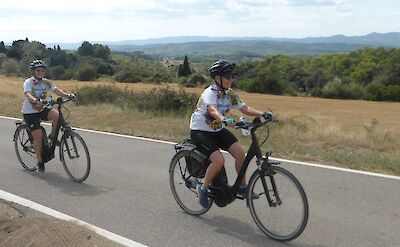 Costa Brava & the Pyrenees by E-Bike Bike Tour