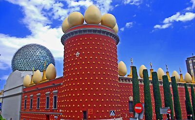Dalí Theatre and Museum in Figueres, Girona, Catalonia, Spain. Flickr:Andrew Elarsen