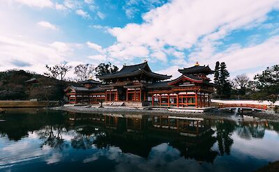 Byoudoin Temple, Uji, Japan. Flickr: Hans Johnson
