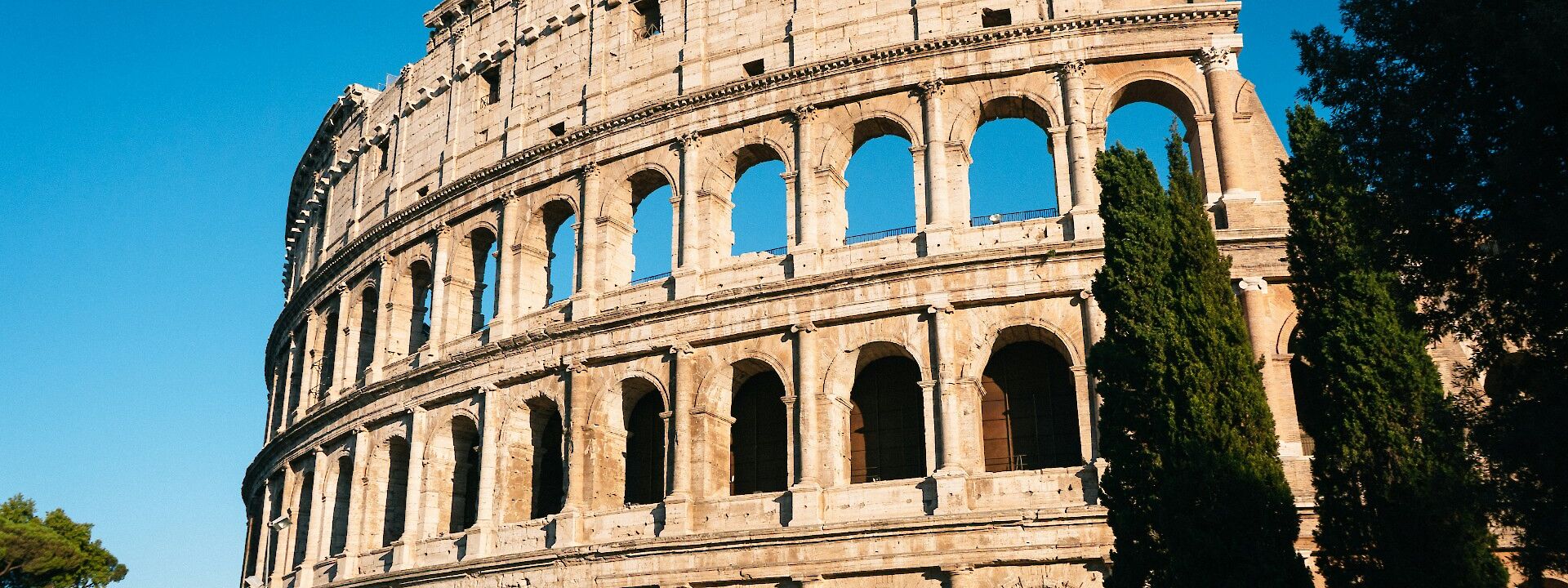 Colosseum, Rome, Italy. Unsplash: Fabio Fistarol