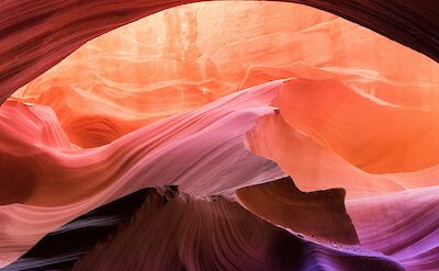 Antelope Canyon, Arizona, USA. Yunqing Leo@Unsplash