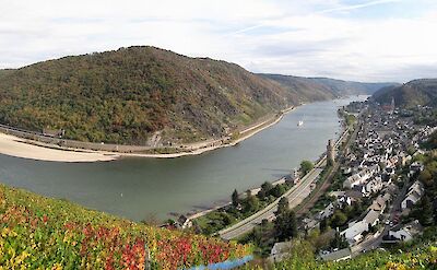 Mittelrheintal (Middle Rhine Valley - aka Rhine Gorge) near Oberwesel, Germany. CC:Holger Weinandt