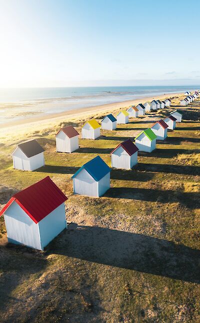 Rue du Beau Rivage, Gouville-sur-Mer, France. Unsplash:Matheo JBT