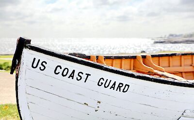 Coast Guard boat, New Hampshire, USA. Mark Konig@Unsplash