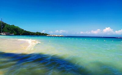 Ocean in Ocho Rios, Jamaica. Unsplash: Joy Ekere