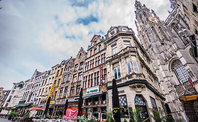 Antwerp Cathedral. Flickr: Matthieu Bout.