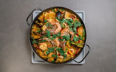 Paella! Unsplash:Douglas Lopez