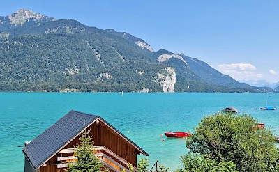 Idyllic lakeside charm. toEH