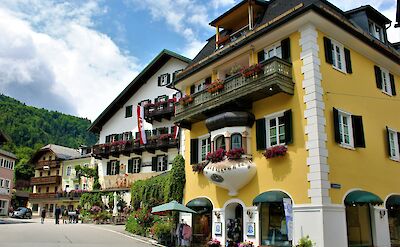 The colorful streets of St Gilgen. Unsplash: PramodKumarSharma