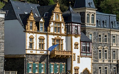 Gold architectural details in Bernkastel-kues, Germany. Unsplash@Alexander Schimmeck