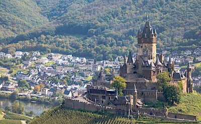 The hilltop Cochem Castle, Cochem, Germany. Unsplash@Gruescu Ovidiu