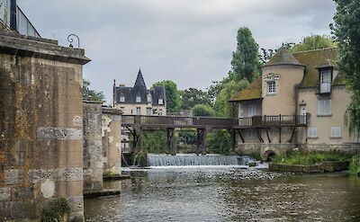 This spot in Moret-sur-Loing is one of the most iconic views in town, often depicted by Impressionist artists. unsplash:Free Nomad