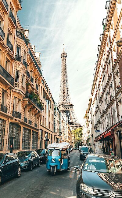 A classic Parisian street scene. pex@Spencer