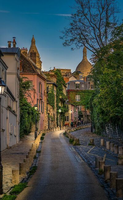 A quiet evening in Montmartre, Paris. Pex@Pierre Blache