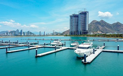 The beautiful Nha Trang bay and marina. TonyPham@unsplash