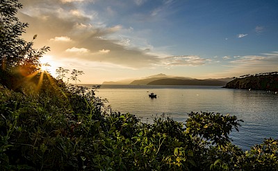 Sunset over Elba. Unsplash@AstridSchaffner