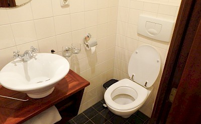 Private Bathroom | Simmer Fan Fryslan | Bike & Boat Tour