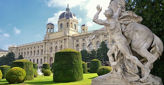 Statue in Vienna, Austria. Unsplash@Vitalia Ponomarova