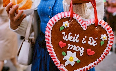 Lebkuchenherz, a decorative gingerbread heart, a sweet souvenir at German festivals. unsplash@RobertaSantAnna