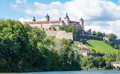 Marienberg Fortress overlooking Würzburg. pexels@Lichtblick