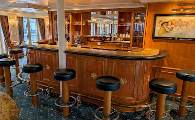 Bar | Casanova | Bike & Boat Tour