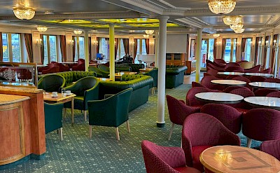 Lounge | Casanova | Bike & Boat Tour
