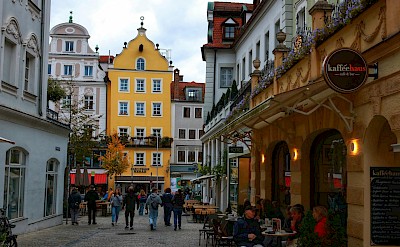 Cafés in Regensburg Old Town. pexels@dani-mota
