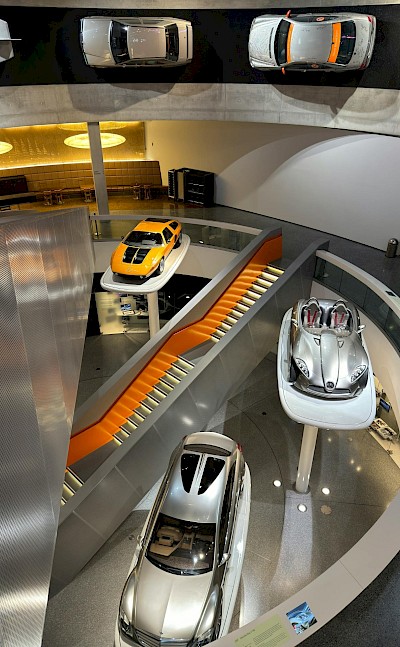 The Mercedes-Benz Museum, Stuttgart. Pexels@EddsonLens