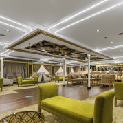 Lounge | Nebu | Bike & Boat Tour