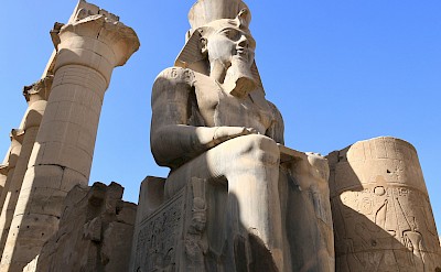 Statue of Ramses II, Luxor Temple. unsplash@Hongbin