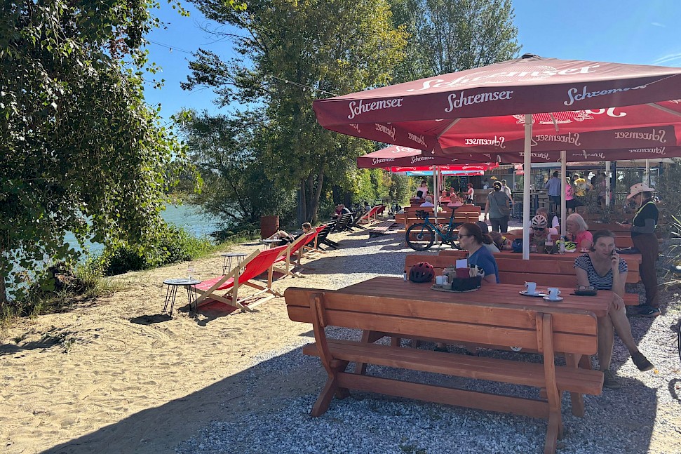 Drinks by the Danube River. Photo by Judy H.
