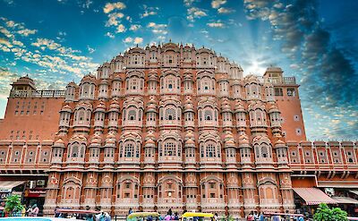 Ornate palace fa&ccedil;ade in Jaipur. Pexels@ankurbagai