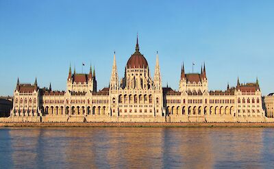 Iconic view of the Hungarian Parliament, Budapest. Pixabay:Elstef