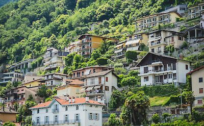 Hillside village overlooking Lake Como. unsplash@CarolineRoose
