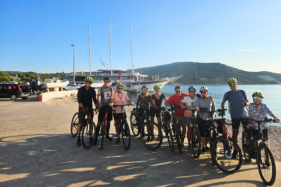 Tripsite travelers on the 'National Parks of Dalmatia E-Bike & Boat' tour. CC:Liz L