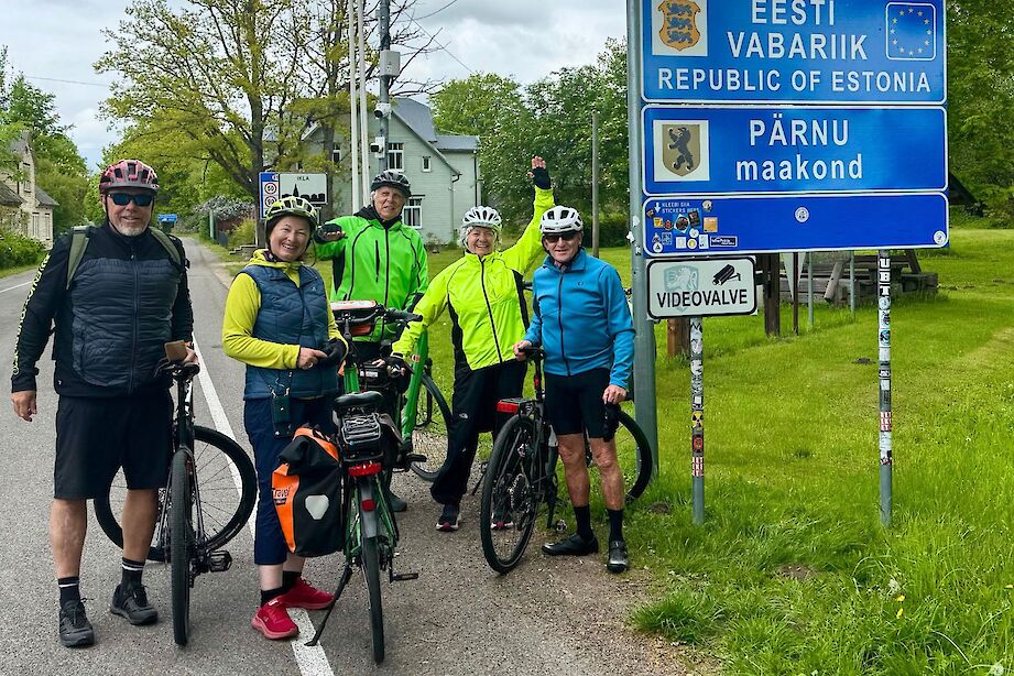 Raymond's bike tour group at the Estonian border. CC:Raymond Lemoine