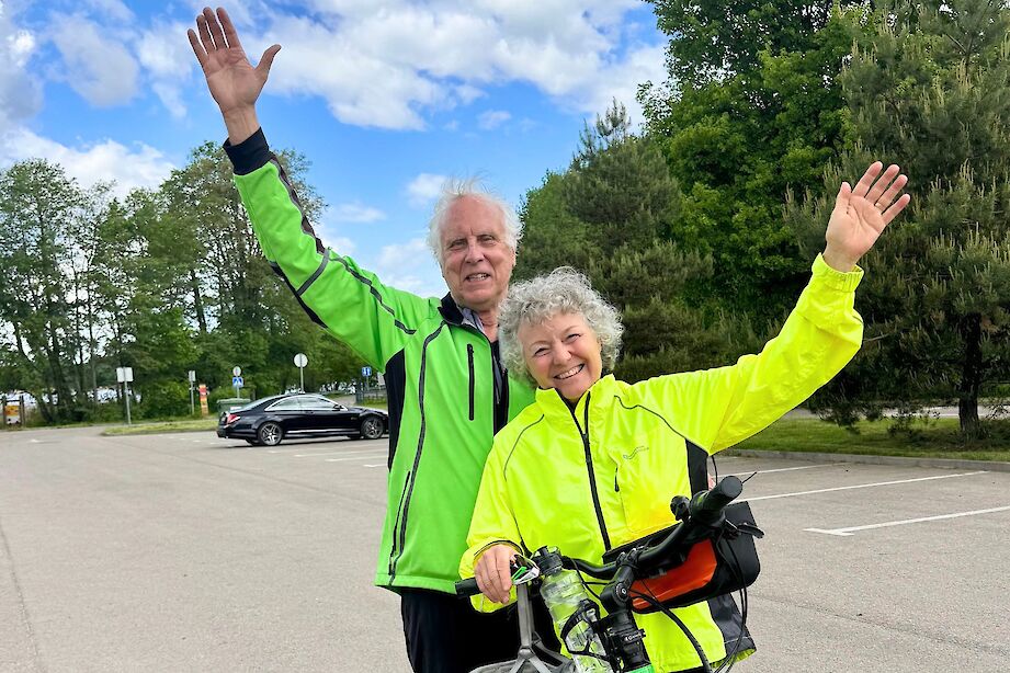 Ready to start the bike tour! CC:Raymond Lemoine