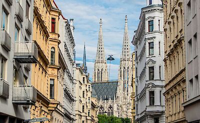 Votive Church, Vienna, Austria. Unsplash@Anna Hunko