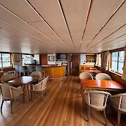 Dining area | Clair de Soleil | Bike & Boat Tour