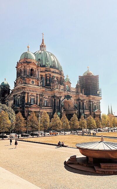 Berlin Cathedral on Museum Island. unsplash@KarliCumber