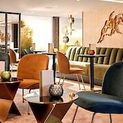 Cafe Vienna | Amadeus Riva | Bike & Boat Tour