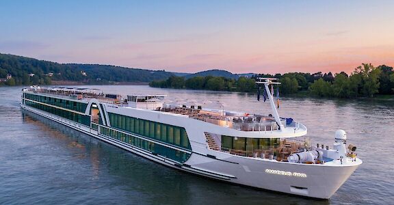 Amadeus Riva | Bike & Boat Tour