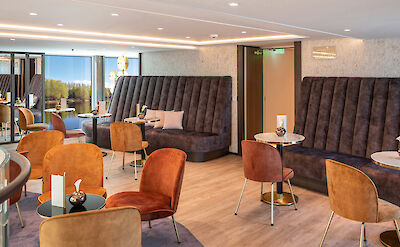 Cafe Vienna | Amadeus Cara | Bike & Boat Tour