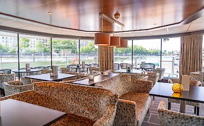 Panorama Bar | Amadeus Diamond | Bike & Boat Tour
